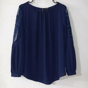 🐦 - Black Label Chicos sz 1 (med 8-10) Navy Blue Lace Sleeved Top